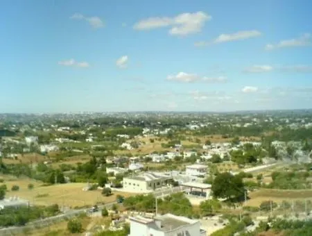 Maria * 孔韦尔萨诺